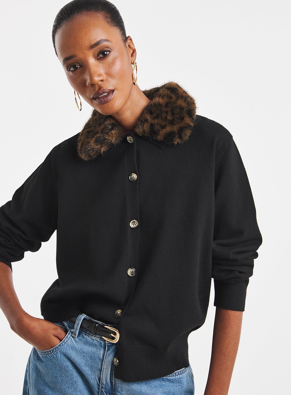 JD WILLIAMS Faux Fur Leopard Collar Cardigan 20-22 - Image 1 thumbnail